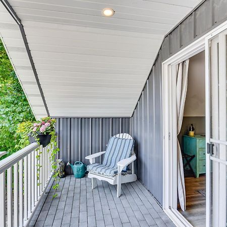 Benton Harbor Apt With Balcony And Shared Fire Pit Bagian luar foto
